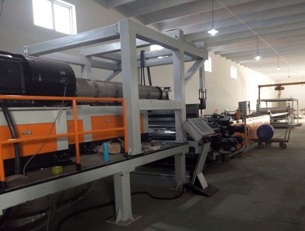 PLASTIC SHEET MACHINE